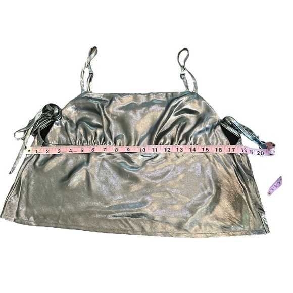 Wild Fable Silver Metallic Camisole Tank Top Size M - Picture 8 of 9
